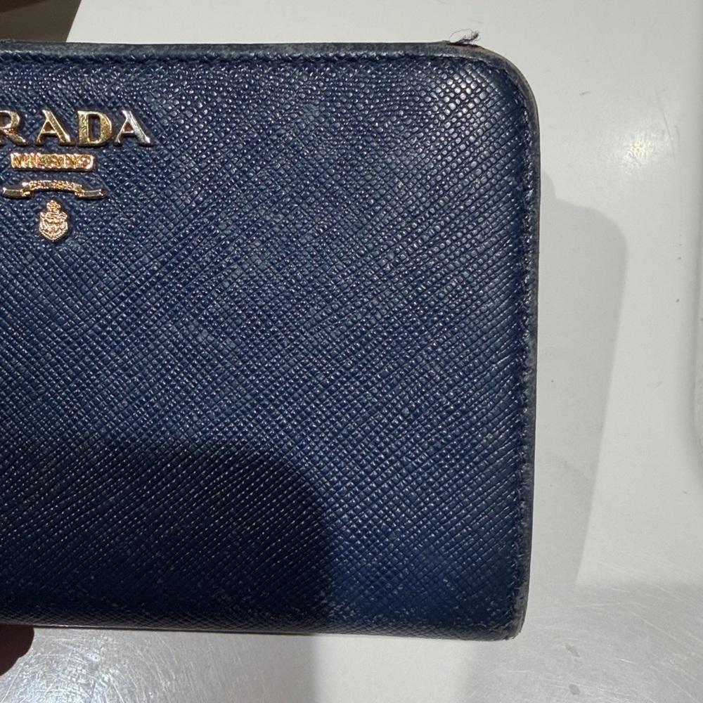 Prada Saffiano Rehab condition Leather Blue - Picture 6 of 6